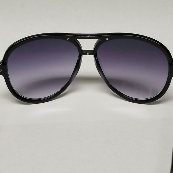 Michael Kors Sunglasses M2471S TAYLOR 001 Black - Picture 2 of 8